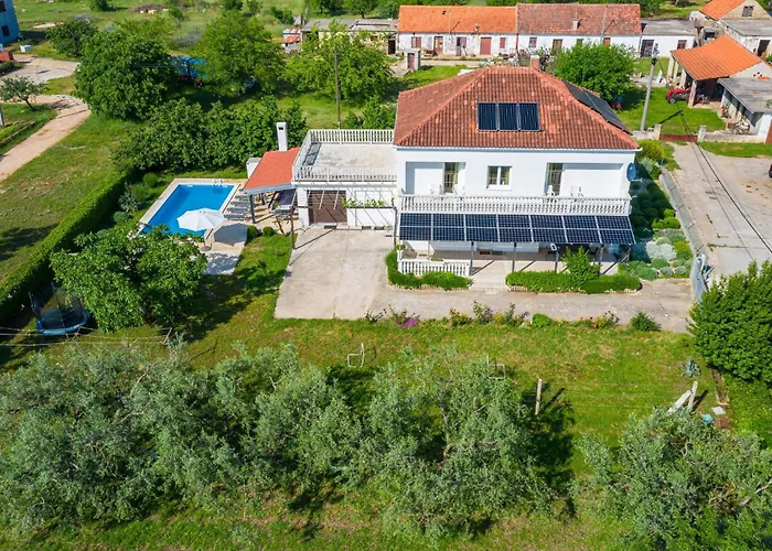 Vikendica Skabrnja 79 With Outdoor Swimmingpool *